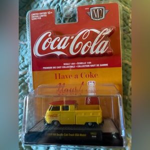 Die Cast 1959 VW Double Cab Coca-Cola Truck USA Model YR02 18-69